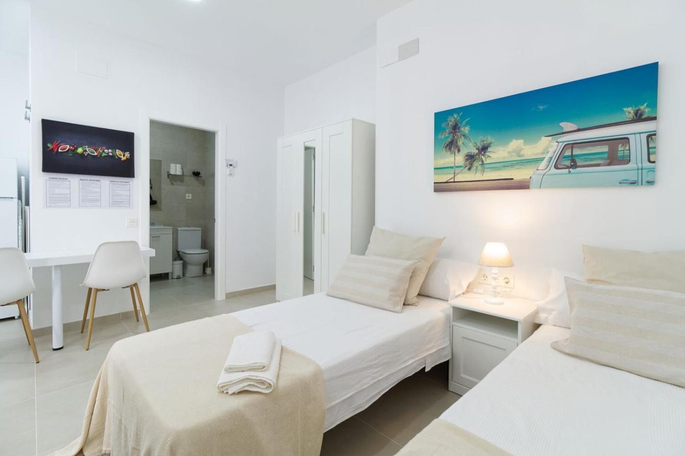 Estudio En Centro Noblejas Apartment *